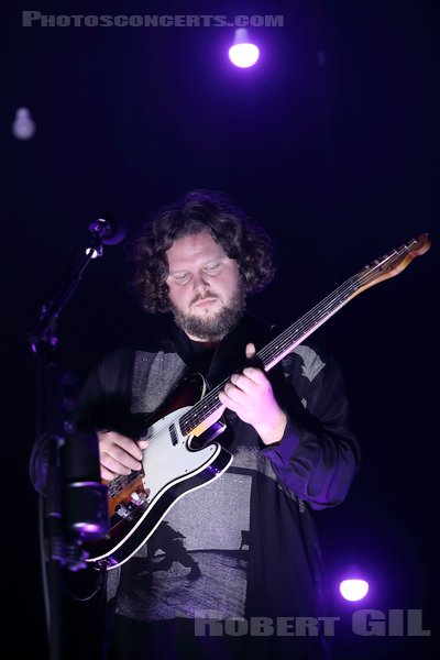 ALT-J - 2022-11-22 - PARIS - Zenith - 